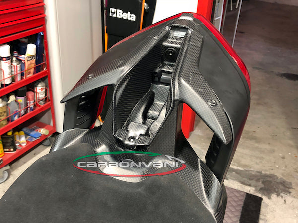 CARBONVANI Ducati Panigale V4 (2018+) Carbon Tail Bottom (under seat tray)
