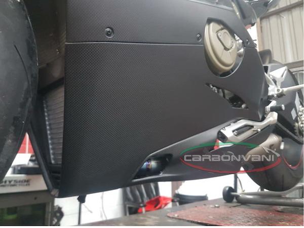 CARBONVANI Ducati Panigale V4 (18/21) Carbon Belly Pan (for Akrapovic exhaust)