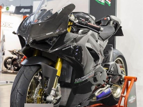 CARBONVANI Ducati Panigale V4 / V4S (18/19) Full Carbon Fairing Set (road version; 8 pcs)