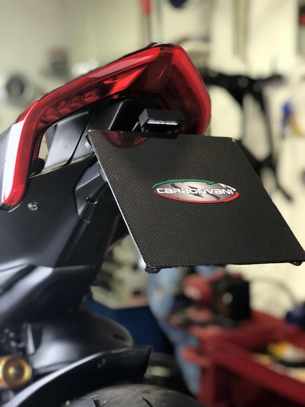 CARBONVANI Ducati Panigale V4 (2018+) Carbon License Plate Holder