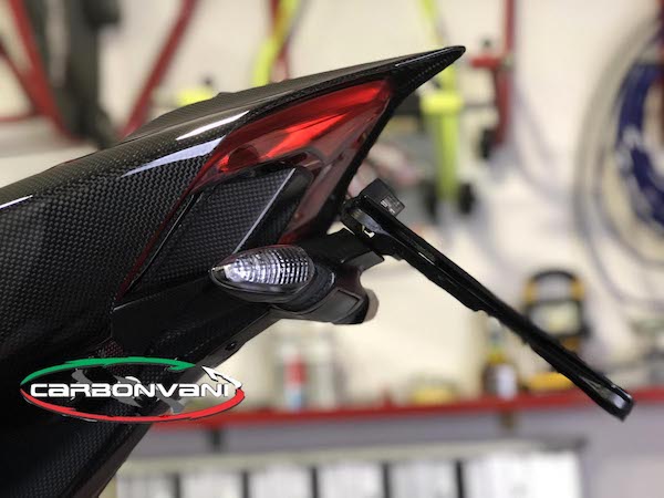 CARBONVANI Ducati Panigale V4 (2018+) Carbon License Plate Holder