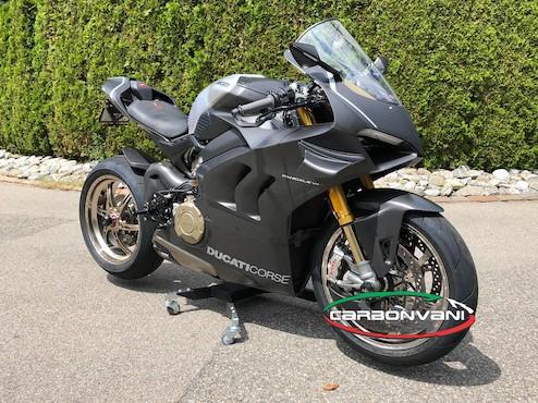 CARBONVANI Ducati Panigale V4 / V4R (20/21) Full Carbon Fairing Set (road version; 8 pcs)