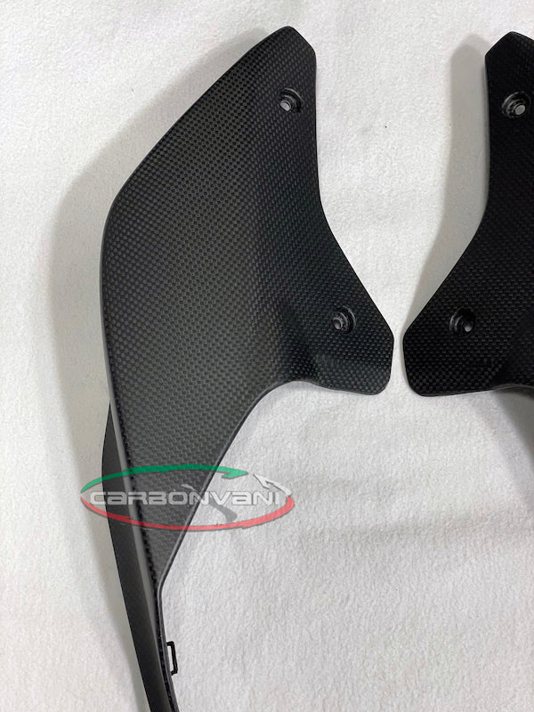 CARBONVANI Ducati Panigale V4 (2018+) Carbon Tail Side Panel (left)