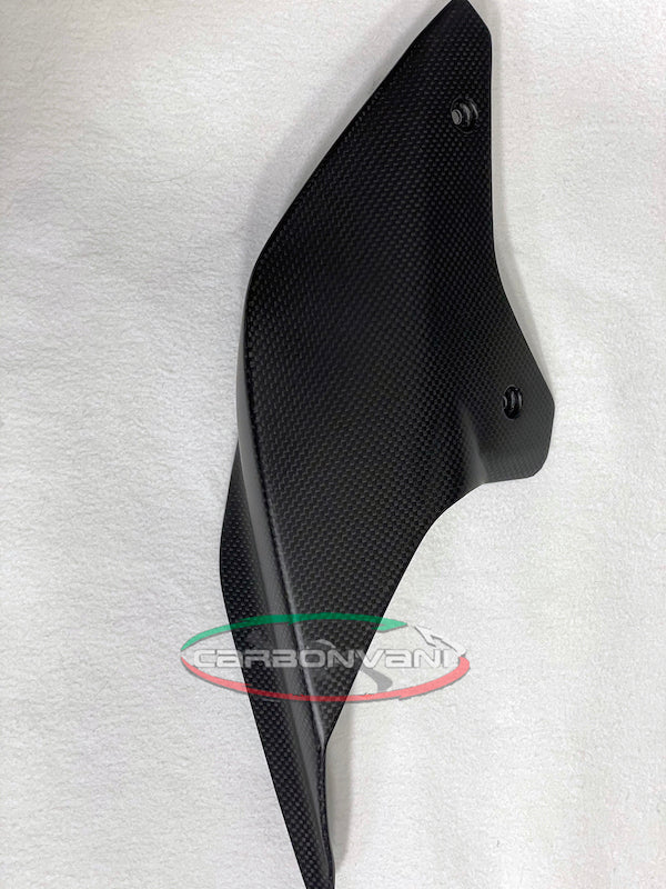 CARBONVANI Ducati Panigale V4 (2018+) Carbon Tail Side Panel (left)