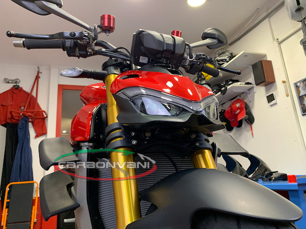 CARBONVANI Ducati Streetfighter V4 (2020+) Carbon Headlight Fairing (lower part)