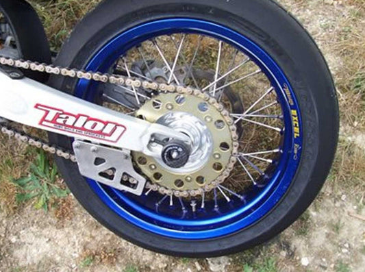 SP0003 - R&G RACING Yamaha YZ / WR / Honda XR650R Rear Wheel Sliders (swingarm)