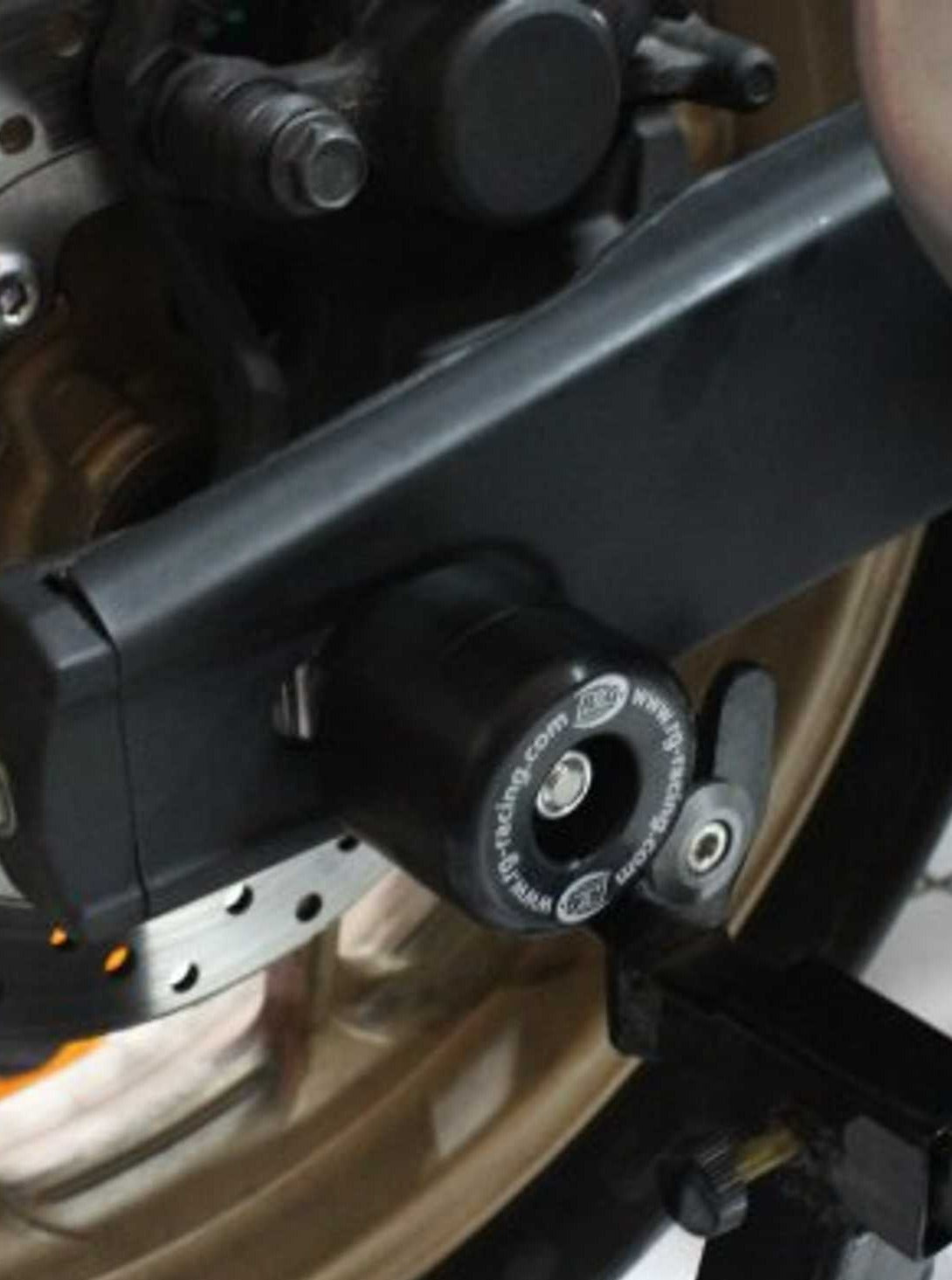 SP0063 - R&G RACING Yamaha YZF-R25 / R3 / MT-25 / 03 Rear Wheel Sliders (swingarm)