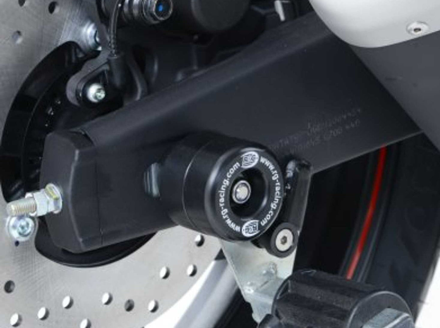 SP0063 - R&G RACING Yamaha YZF-R25 / R3 / MT-25 / 03 Rear Wheel Sliders (swingarm)