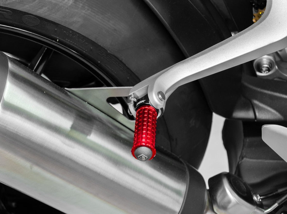 KPDM02 - DBK BMW Footpegs (racing)