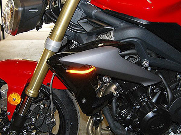 NEW RAGE CYCLES Triumph STREET TRIPLE LED Front Turn Signals (2013 – 2017)