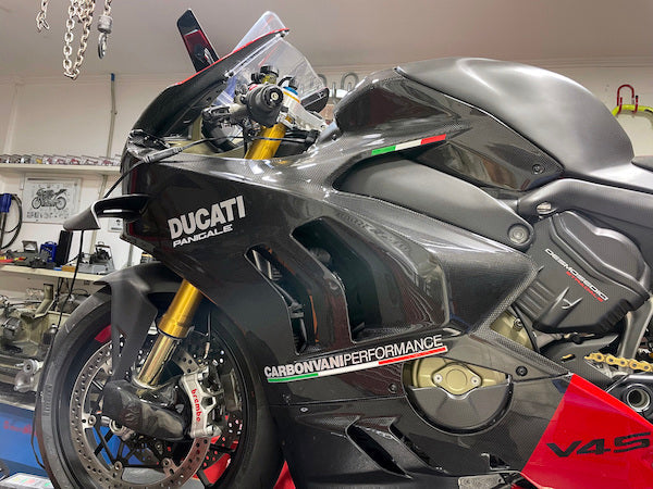 CARBONVANI Ducati Panigale V4 (2022+) Carbon Side Fairing Panel (left)