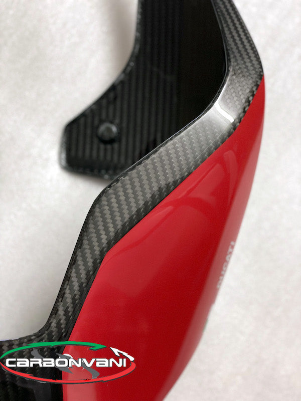 CARBONVANI Ducati Panigale V2 (2020+) Carbon Tail (glossy red in twill)