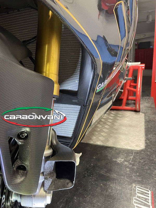 CARBONVANI Ducati Panigale V4 (2018+) Carbon Water Cooler Cover